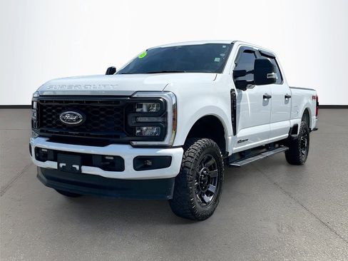 Used 2024 Ford F250 XL w/ STX Appearance Package AWD/4WD image 3