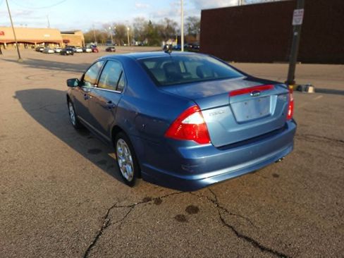 Used 2010 Ford Fusion SE image 6