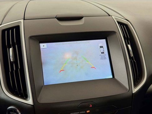 Used 2017 Ford Edge SEL w/ Equipment Group 201A AWD/4WD image 29