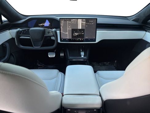 Used 2022 Tesla Model S Plaid AWD/4WD image 10