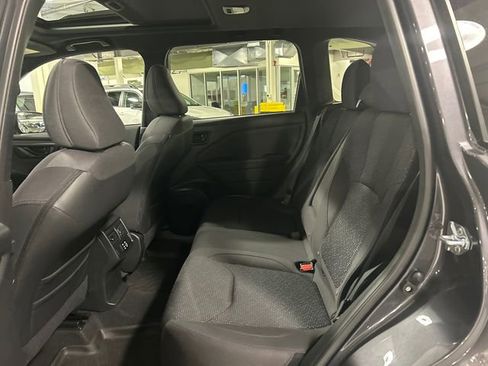Certified 2025 Subaru Forester Premium image 22