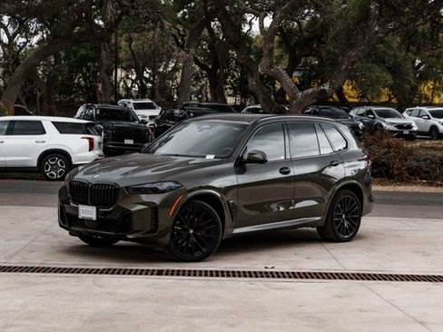 Used 2024 BMW X5 xDrive40i w/ Executive Package image 1