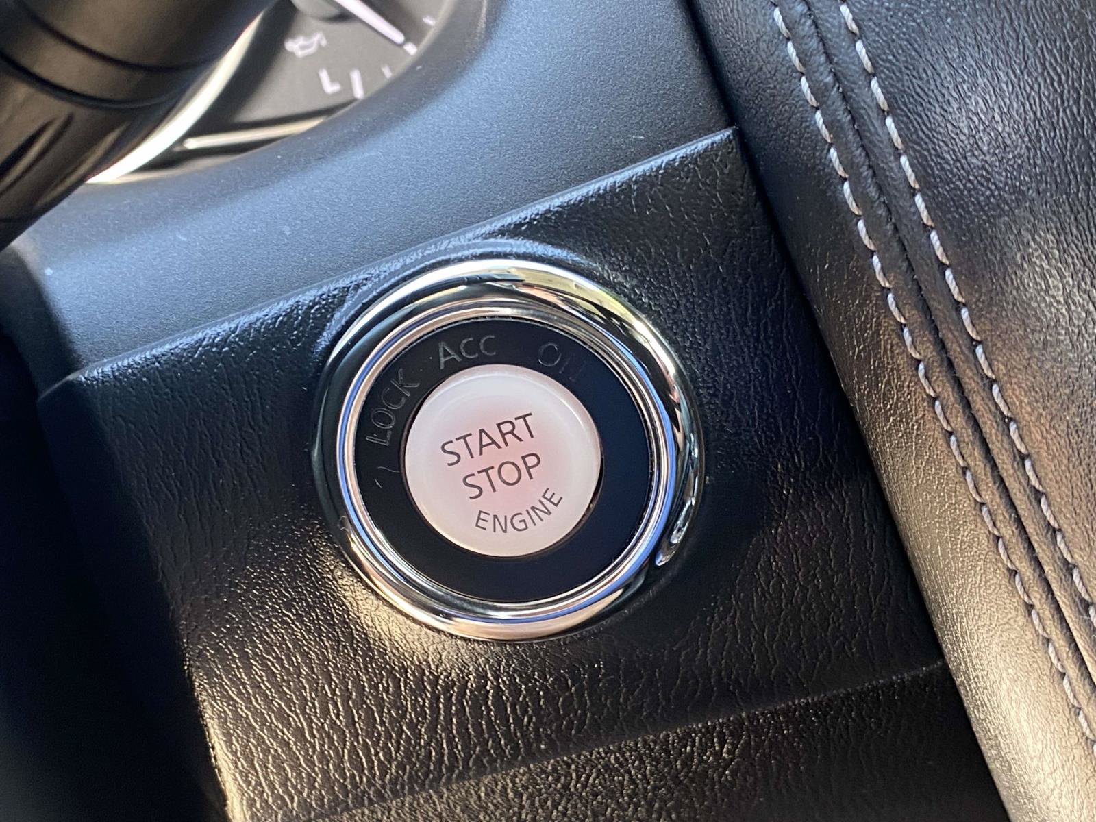 Used 2019 Nissan Armada 2WD image 23