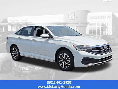 Used 2024 Volkswagen Jetta S FWD image 4