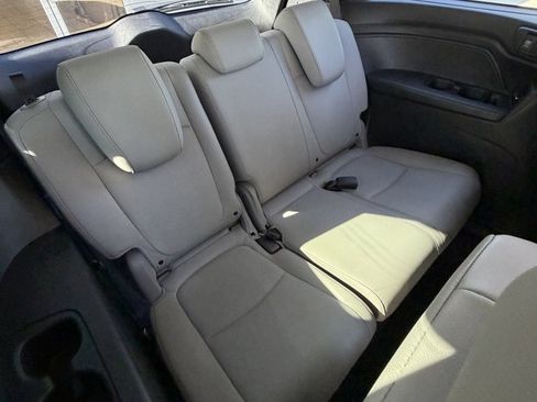 Certified 2024 Honda Odyssey EX-L image 30