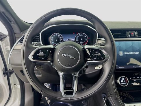 Used 2024 Jaguar F-PACE R-Dynamic S image 12