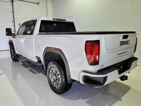 Used 2022 GMC Sierra 2500 AT4 image 23