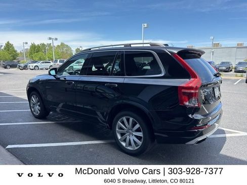 Used 2017 Volvo XC90 T6 Momentum w/ Vision Package AWD/4WD image 4