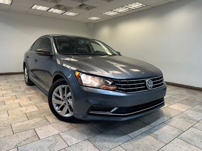 Used 2018 Volkswagen Passat 2.0T SE