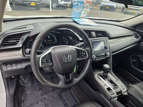 Used 2020 Honda Civic LX image 6