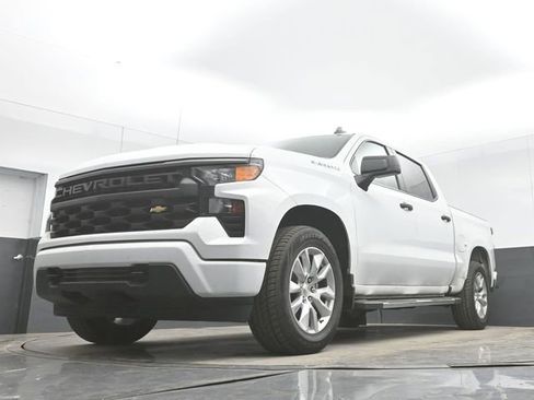 Used 2022 Chevrolet Silverado 1500 Custom RWD image 29