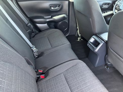 Used 2024 Honda HR-V LX image 16