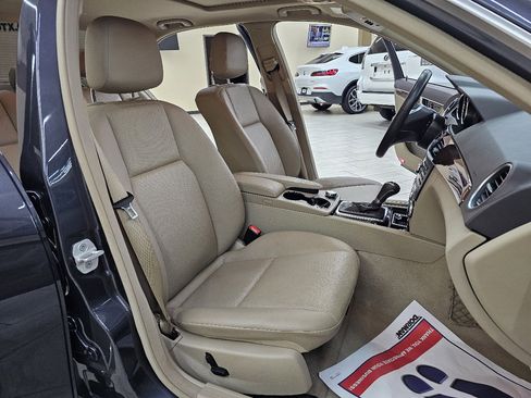 Used 2014 Mercedes-Benz C 250 Sedan w/ Premium 1 Package image 20