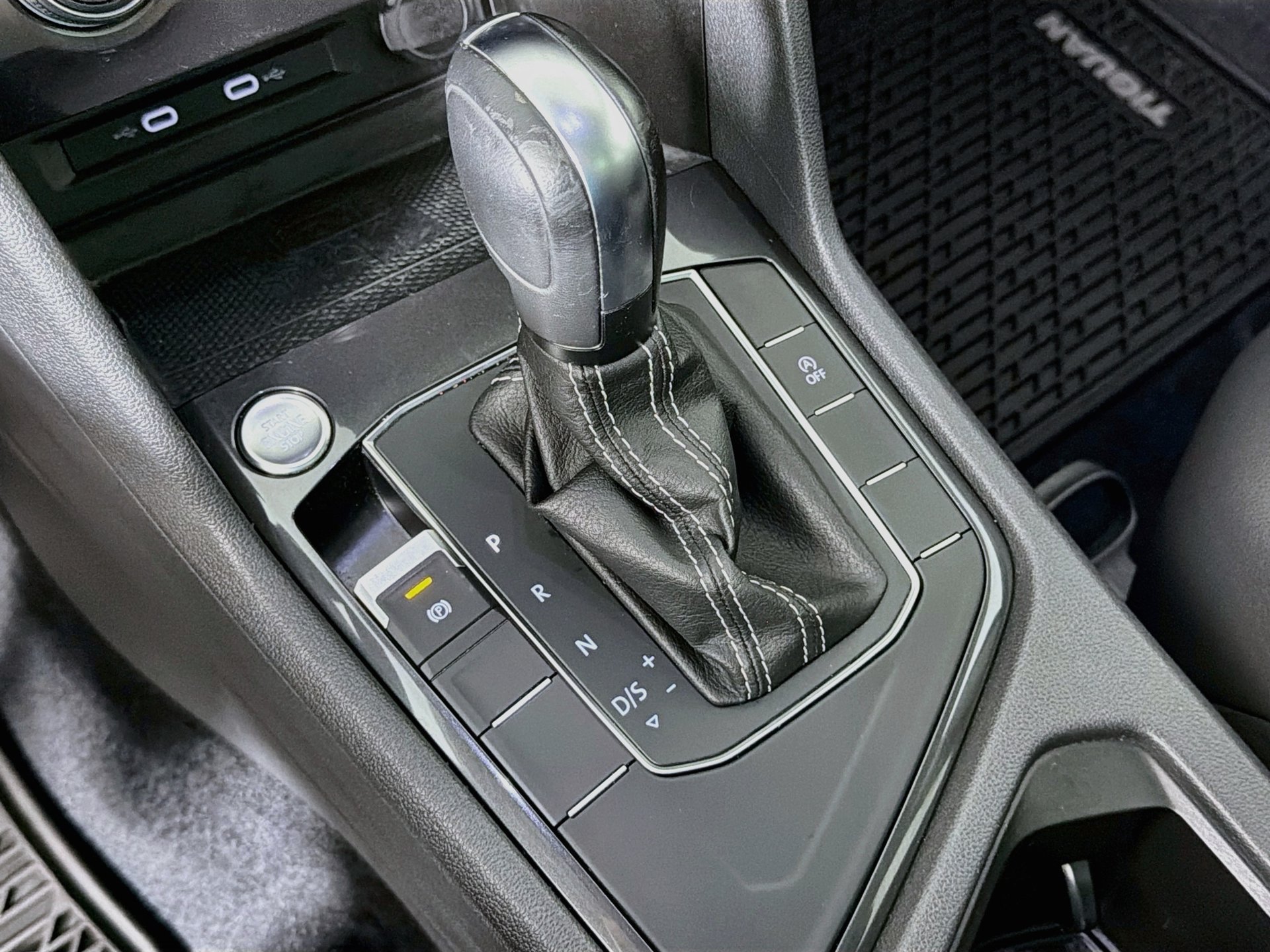 Certified 2021 Volkswagen Tiguan SE FWD image 16