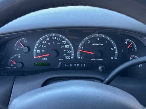Used 2001 Ford F150 XLT AWD/4WD image 21