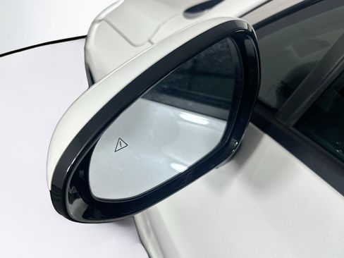 Used 2025 Kia K5 LXS image 16