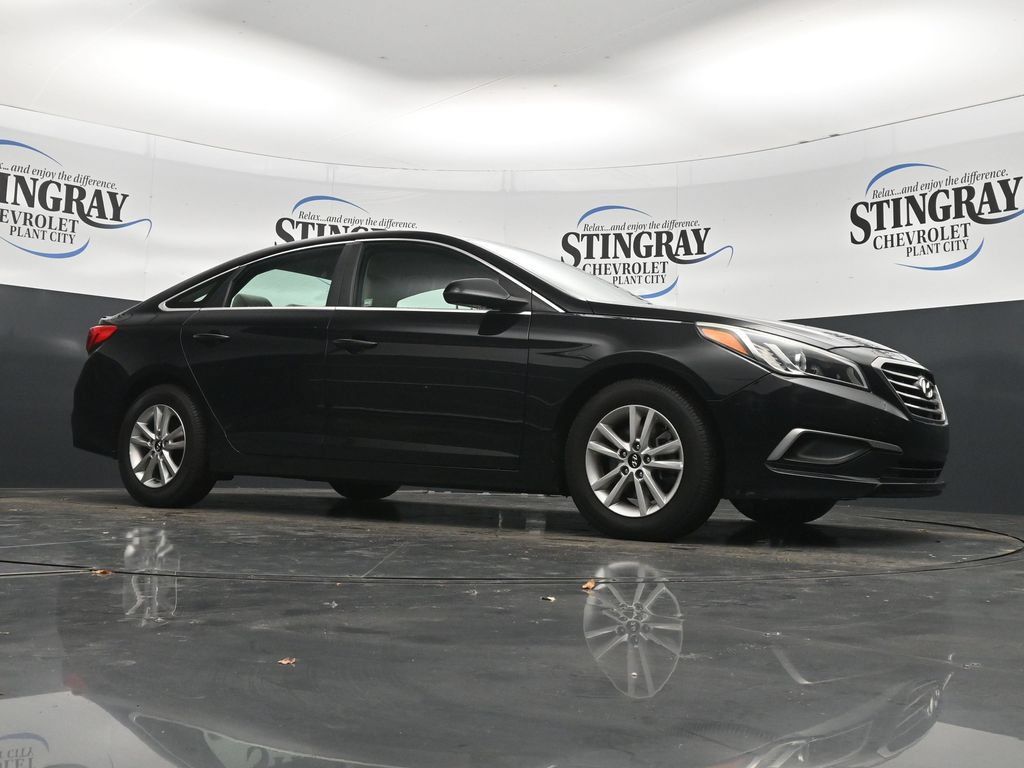 Used 2016 Hyundai Sonata SE FWD image 26
