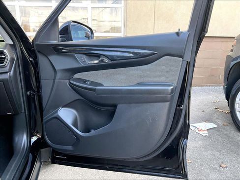 Used 2025 Chevrolet TrailBlazer LT image 12