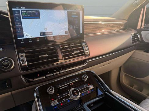 Used 2024 Lincoln Navigator L Black Label image 27