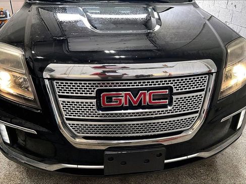 Used 2016 GMC Terrain Denali image 31