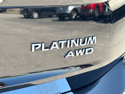 Used 2025 Nissan Rogue Platinum AWD/4WD image 26