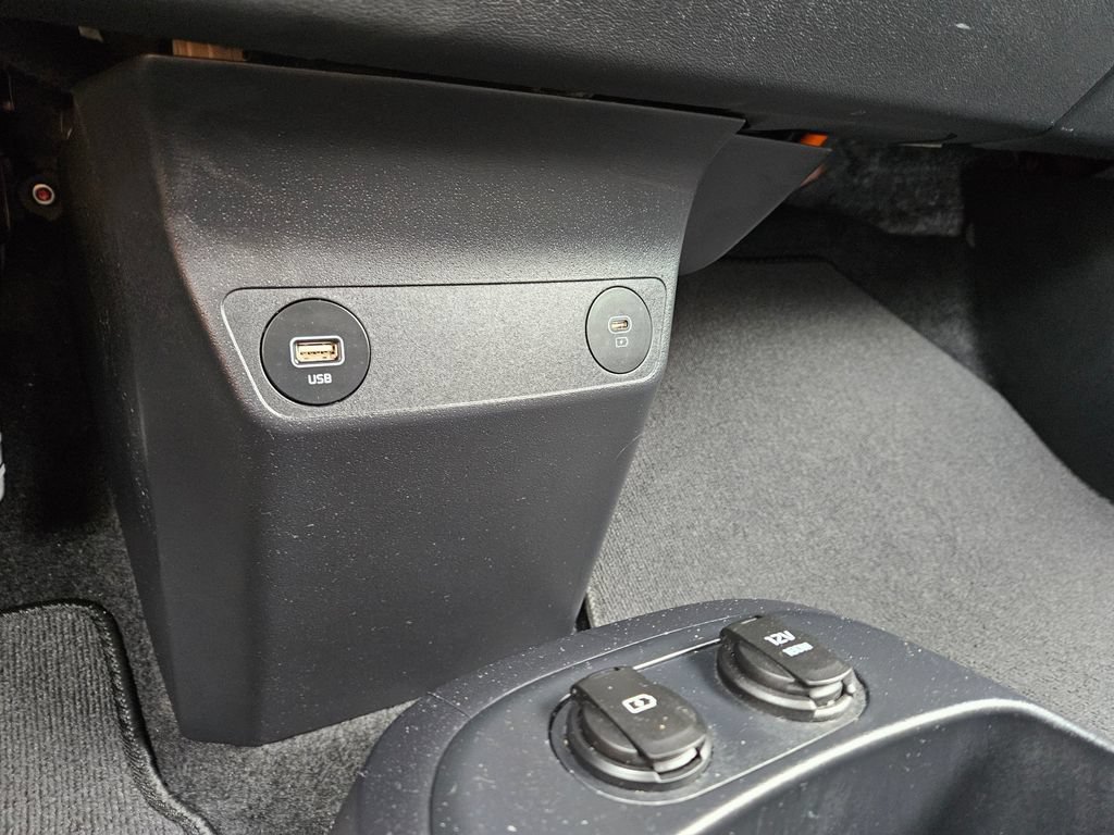 Used 2023 Kia EV6 Wind AWD/4WD image 31