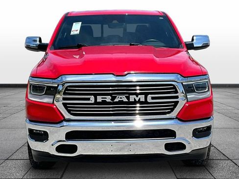 Used 2023 RAM 1500 Laramie AWD/4WD image 3