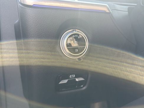New 2026 Mercedes-Benz C 300 4MATIC Sedan image 34