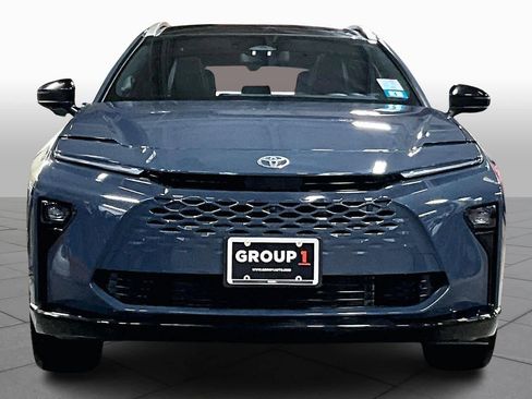 Certified 2025 Toyota Crown Signia image 3