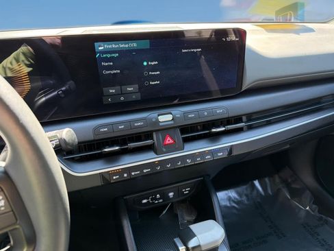 Used 2025 Kia K4 FWD image 22