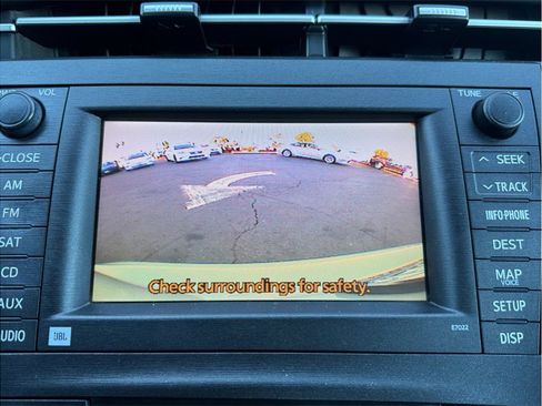 Used 2010 Toyota Prius Five image 16