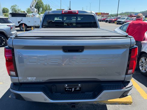 Used 2025 Chevrolet Colorado LT w/ LT Convenience Package AWD/4WD image 7