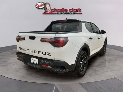 Used 2024 Hyundai Santa Cruz SEL image 5