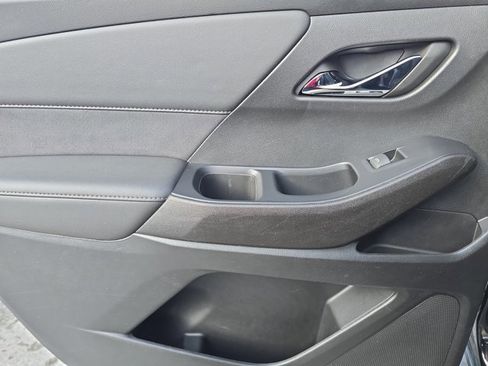 Used 2023 Chevrolet Traverse High Country w/ LPO, Floor Liner Package image 27