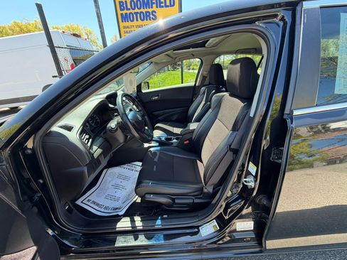 Used 2013 Acura ILX FWD image 10