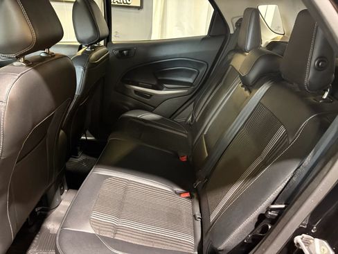 Used 2019 Ford EcoSport SES w/ Interior Protection Package AWD/4WD image 12