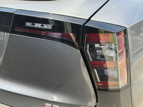Used 2025 Nissan Kicks SR FWD image 18