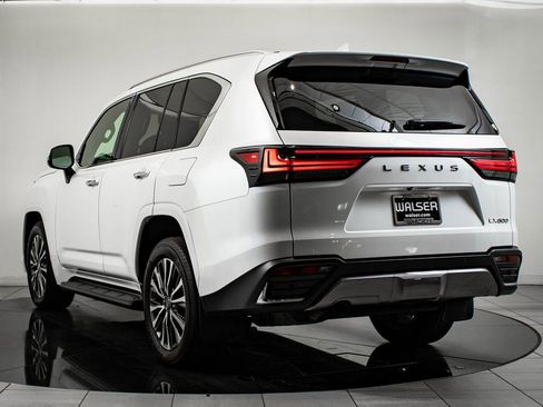 Used 2024 Lexus LX 600 4WD w/ Interior Upgrade Package image 6