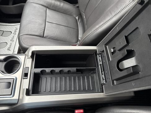 Used 2014 Ford F150 FX4 w/ Equipment Group 402A Luxury image 38