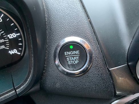 Used 2020 Ford EcoSport SE image 30