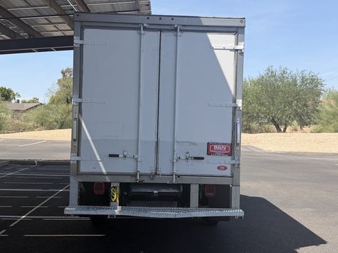 Used 2010 Ford E-350 and Econoline 350 Super Duty RWD image 15