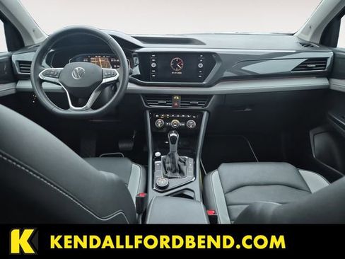 Used 2023 Volkswagen Taos SEL image 10