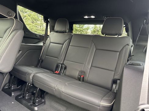 New 2026 GMC Yukon Elevation image 22