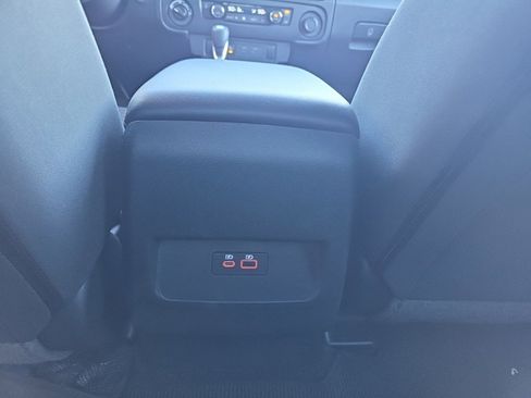 Certified 2025 Nissan Frontier PRO-4X image 14