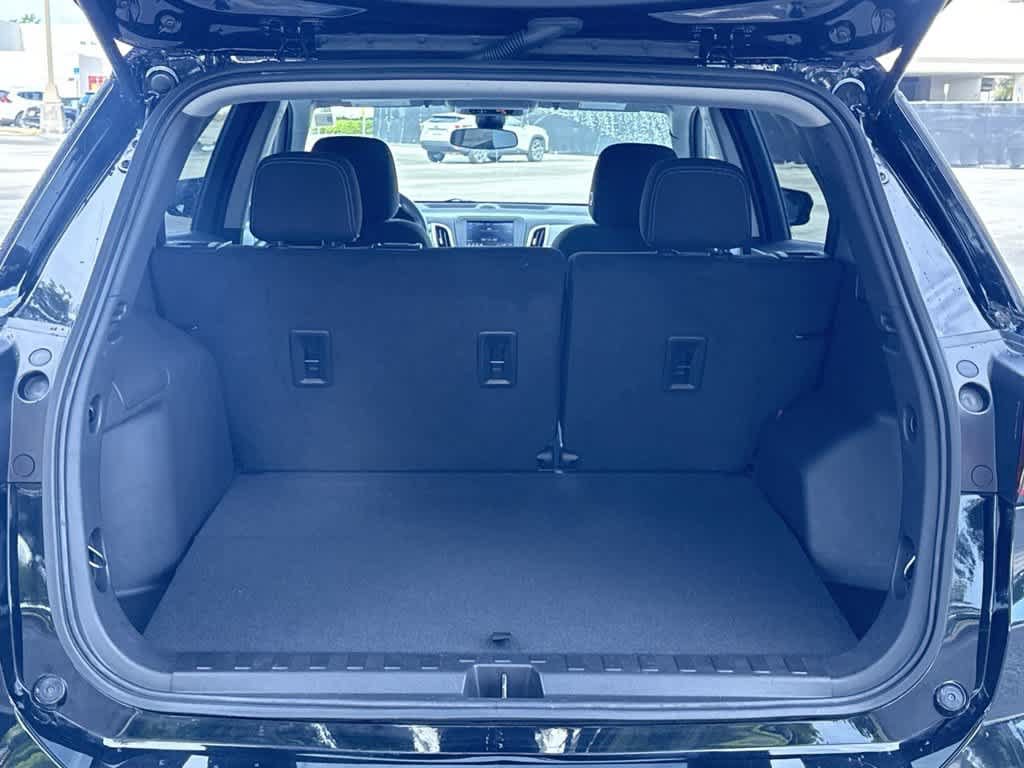 Used 2024 Chevrolet Equinox LS w/ LS Convenience Package FWD image 25