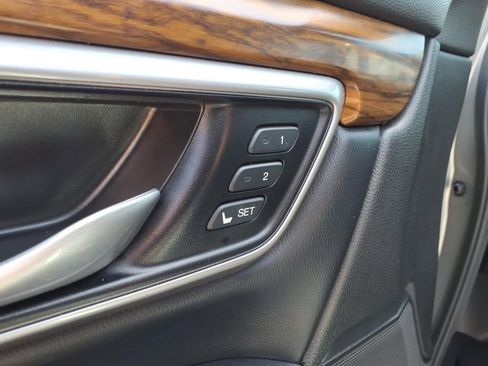 Used 2020 Honda CR-V EX-L image 10