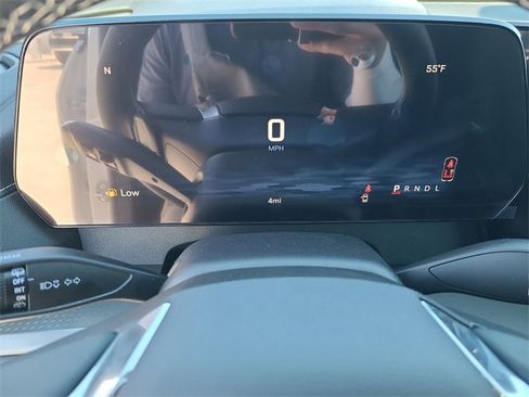 New 2026 Chevrolet Traverse LT image 28