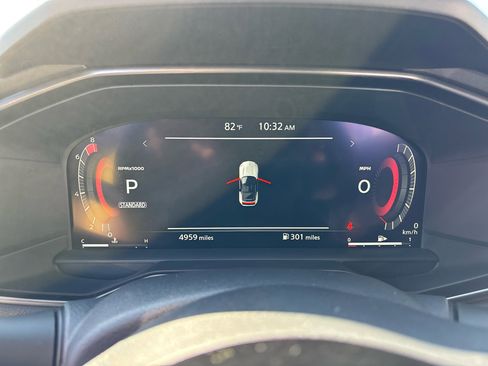 Used 2024 Nissan Z Performance w/ Floor Mat Package image 22