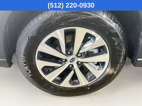 Used 2025 Subaru Outback Premium image 39