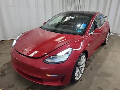 Used 2018 Tesla Model 3 Performance image 1